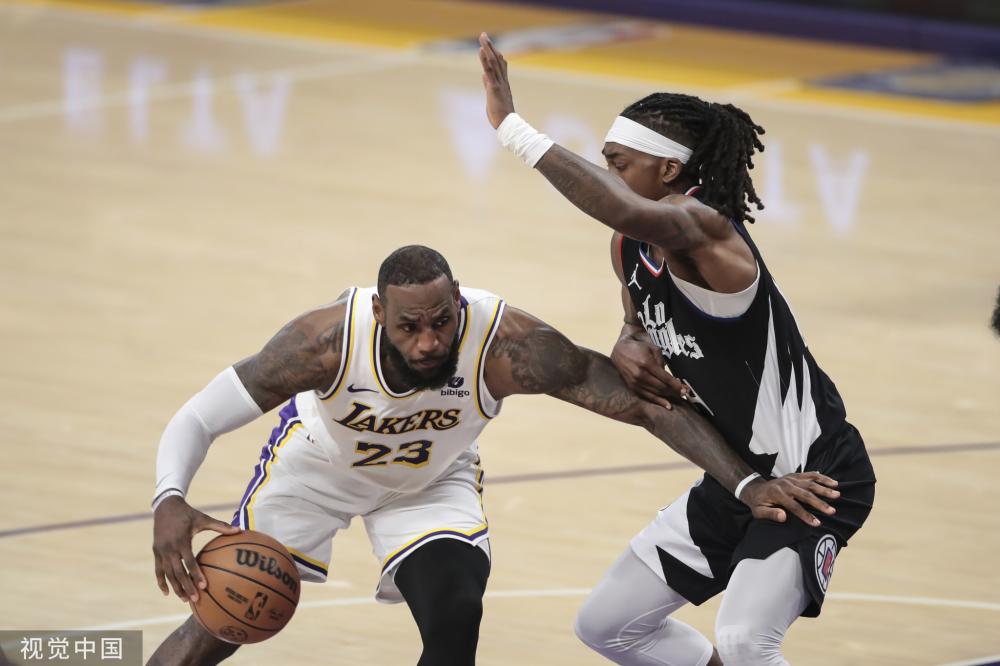 教练往往需 教练往往需