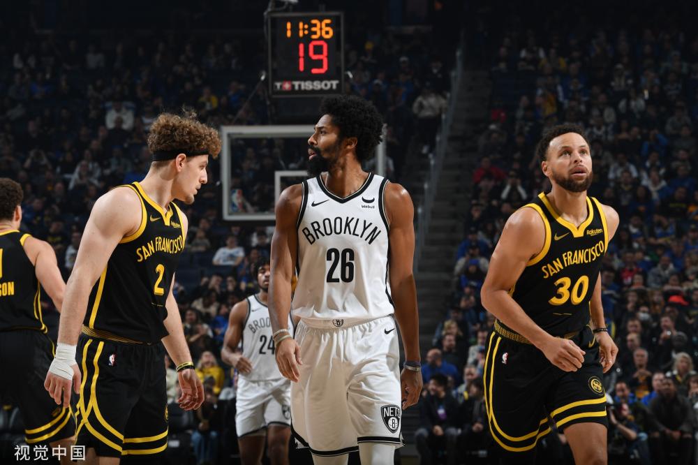 是两队对决 是两队对决