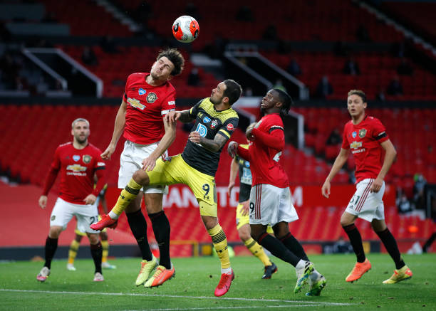 莱在内线的 莱在内线的